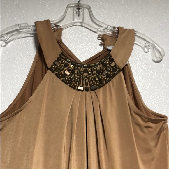 Top - Picture 2 of 4